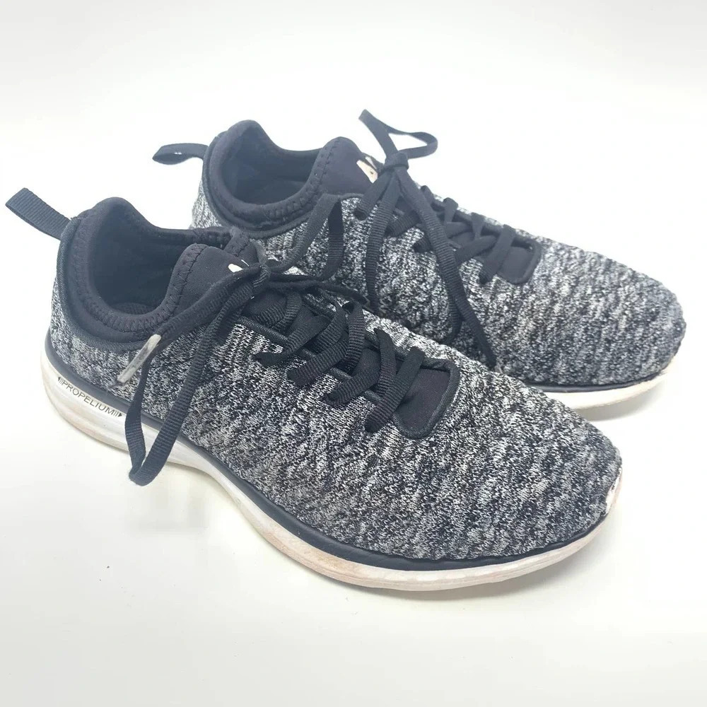 APL TechLoom Phantom Sneakers Shoes Lace-Up Melange Knit Black Gray Size US 8